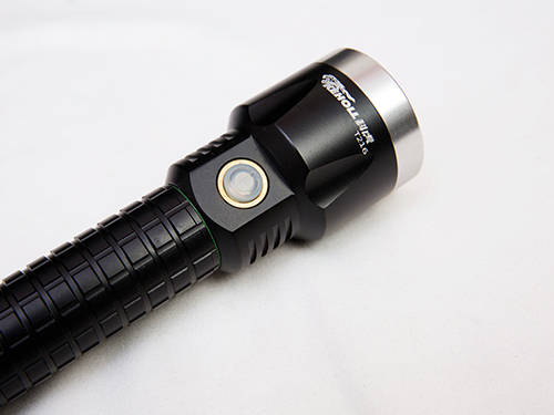 T6强光手电